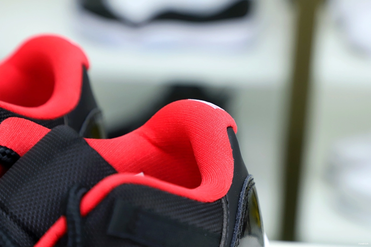 RETRO JORDAN 11 AIR BRED LOW 0713